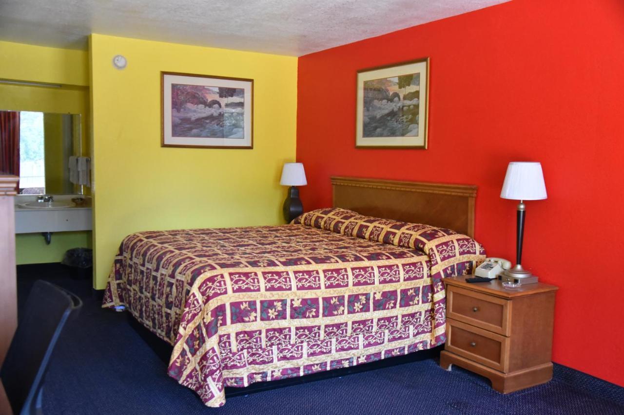 Homeplace Inn Jacksonville Extérieur photo