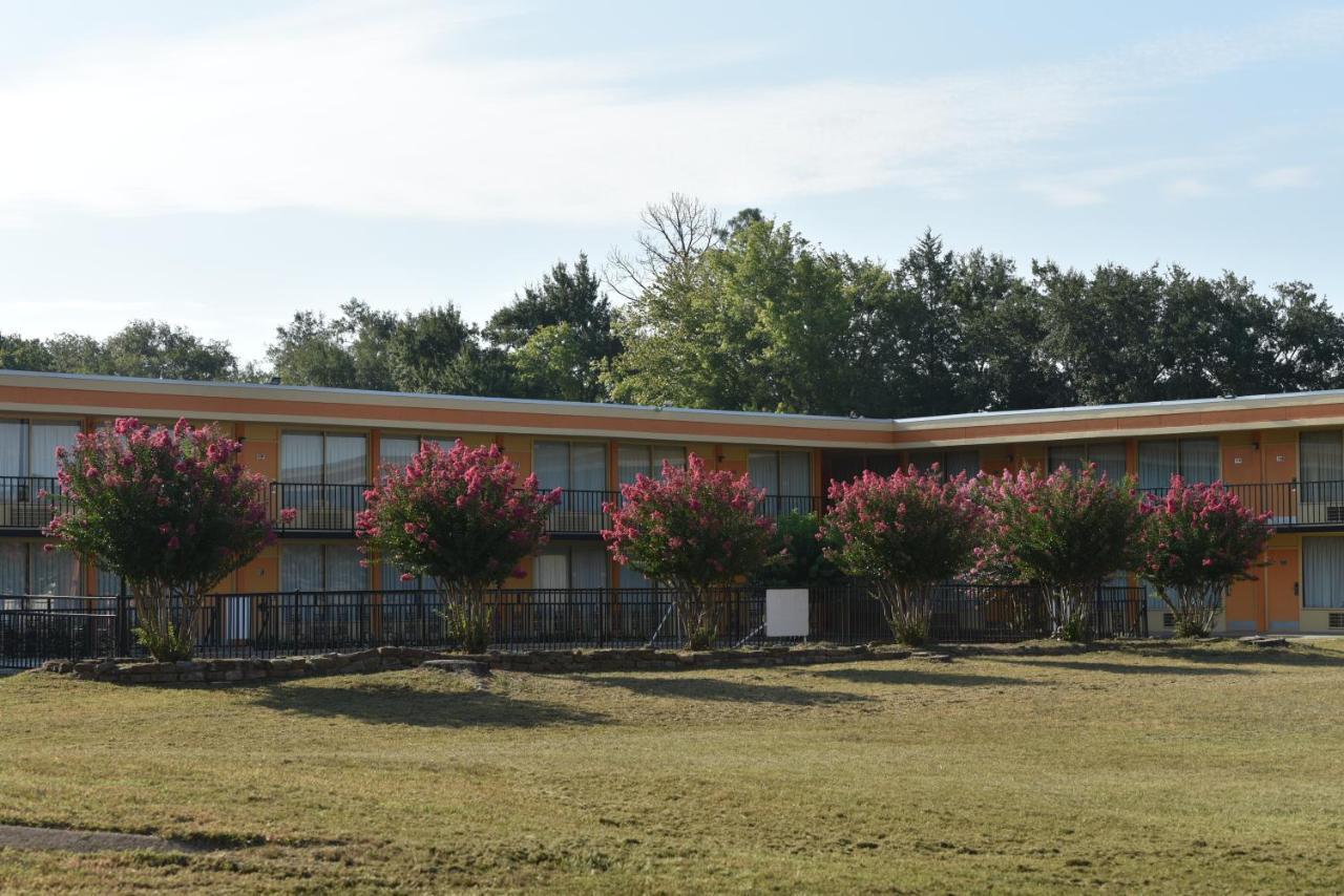 Homeplace Inn Jacksonville Extérieur photo